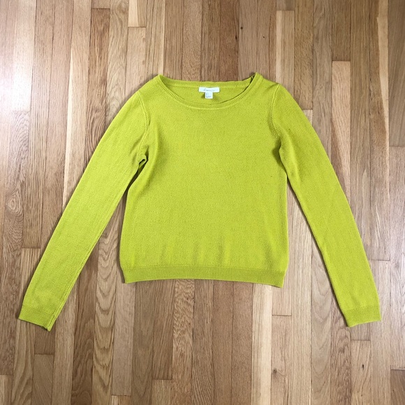 lime green sweater